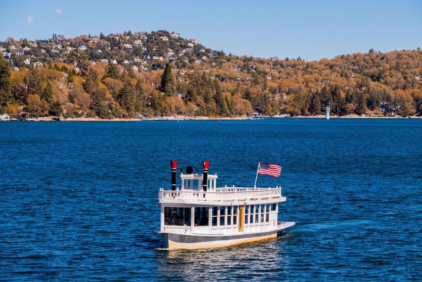 Historic Lakeview Cabin, Beautiful View, 2 Level, 1400 Sqft, Dogs, Walk To Village Lake Arrowhead Exterior photo